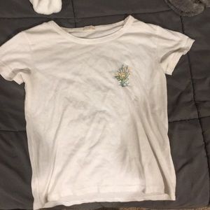 Slightly cropped shirt